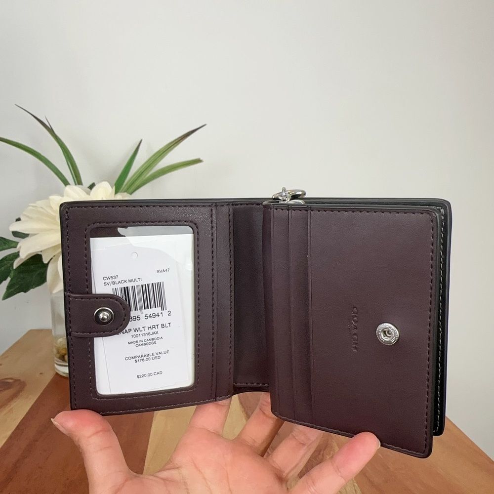 NWT Coach Snap Wallet With Heart‎ Bolt Print - Picture 4 of 5